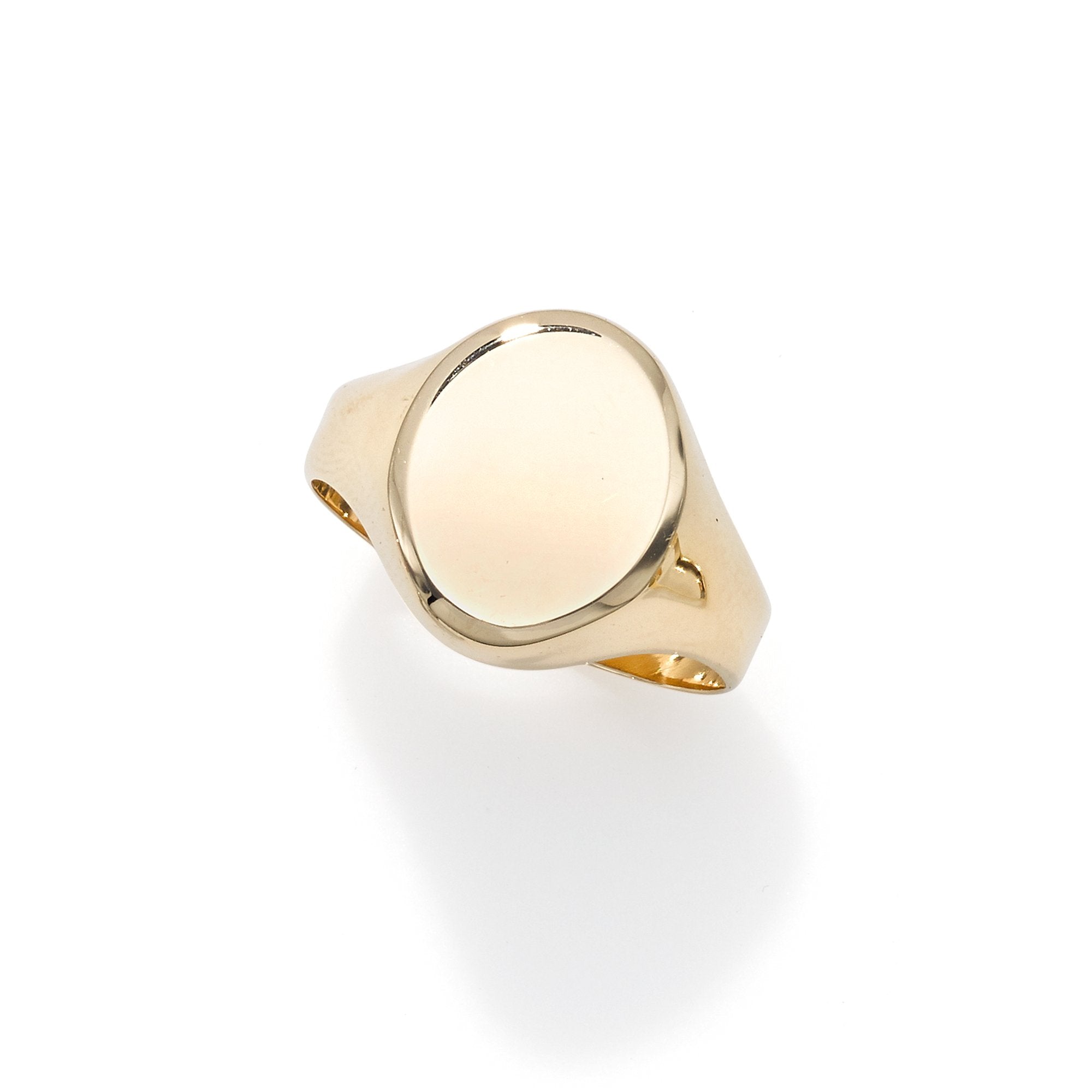 14kt Yellow Gold Polished Oval Signet Ring - size 7